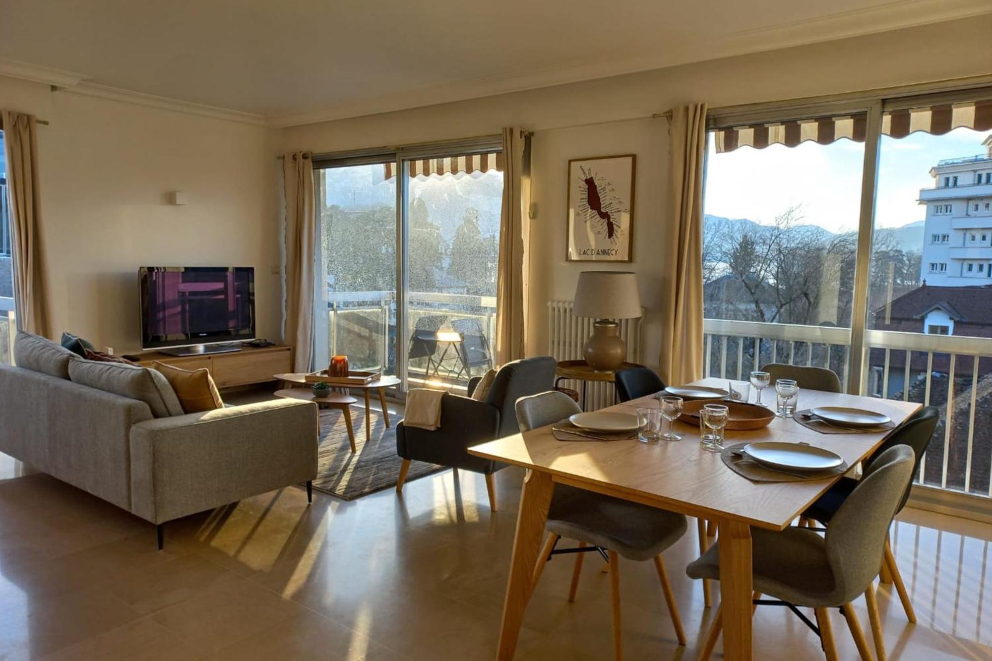 Tournette-Comfortable And Quiet Luxury Apartment アヌシー エクステリア 写真