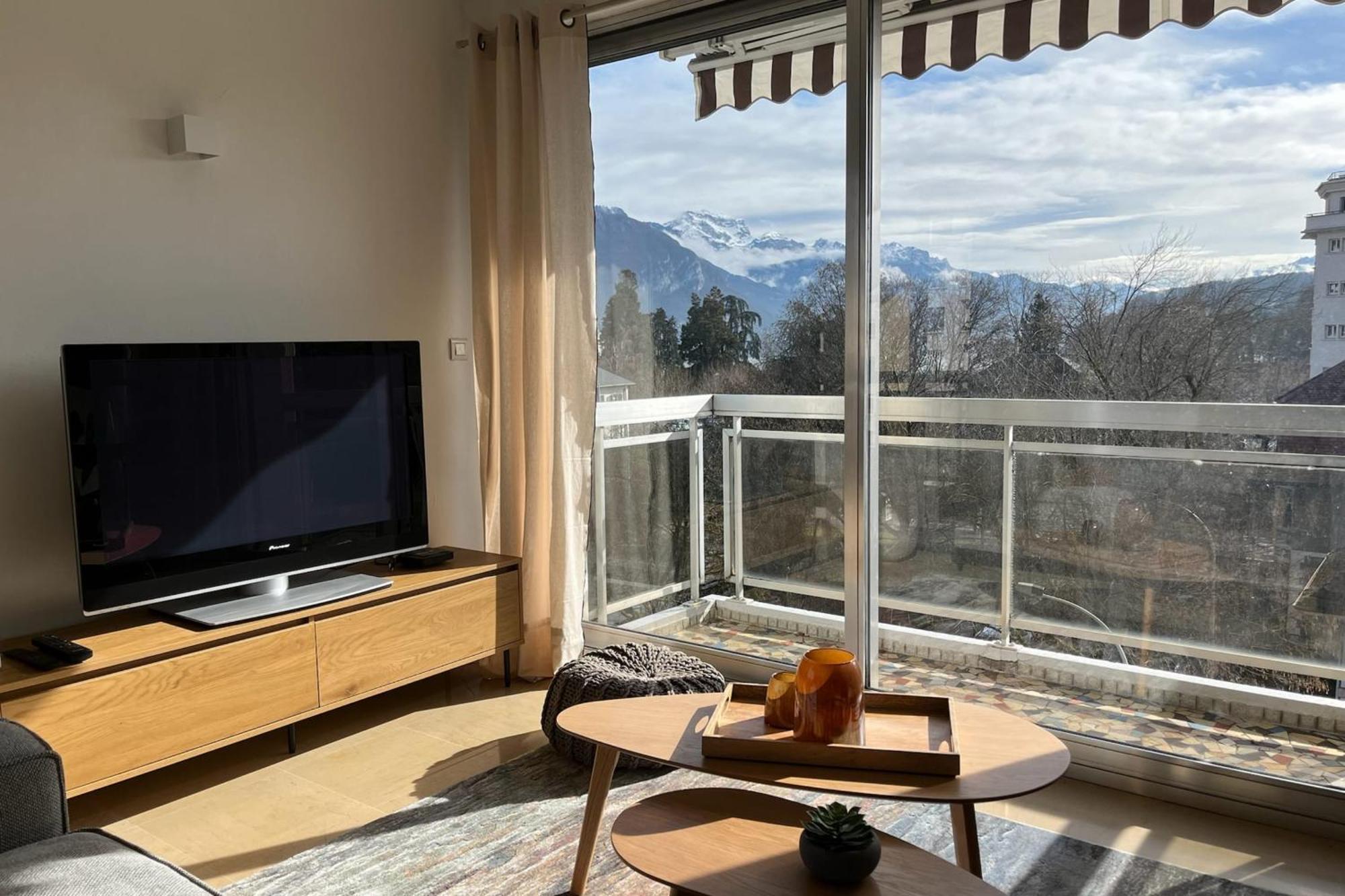 Tournette-Comfortable And Quiet Luxury Apartment アヌシー エクステリア 写真